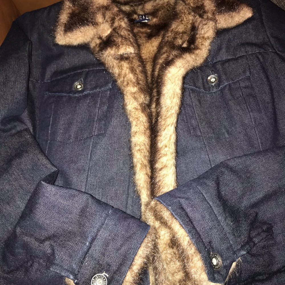 Faux Fur collared denim jacket by GAP
